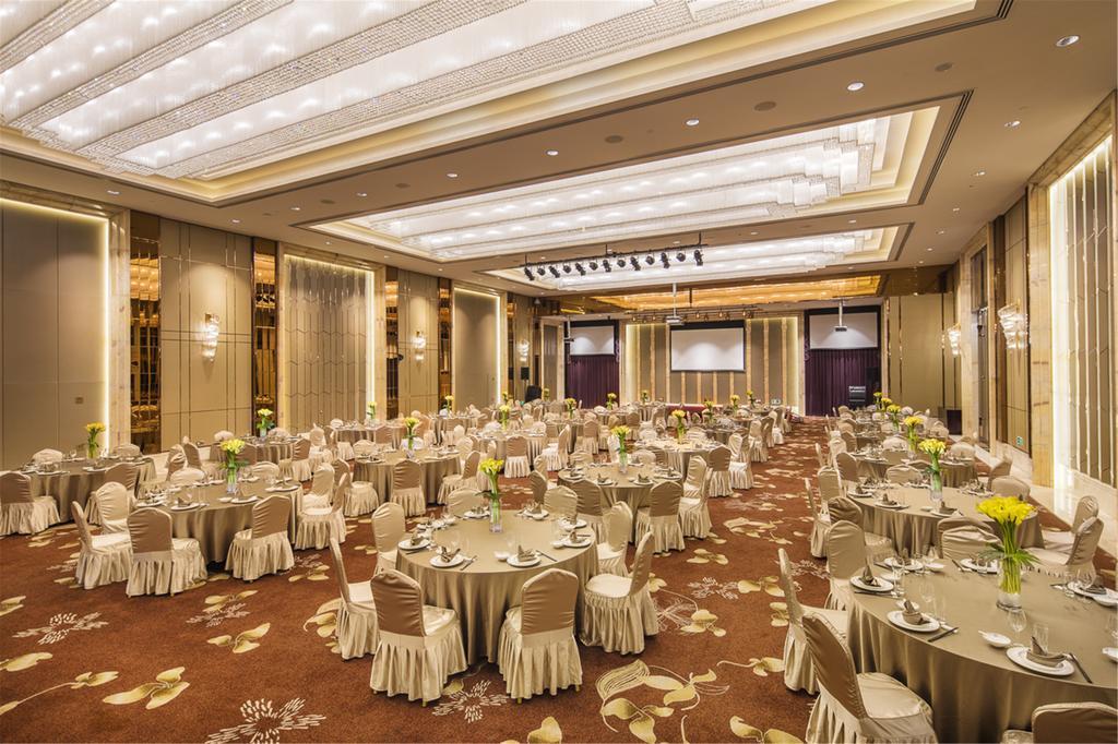 Royal Century Hotel Shanghaj Zewnętrze zdjęcie